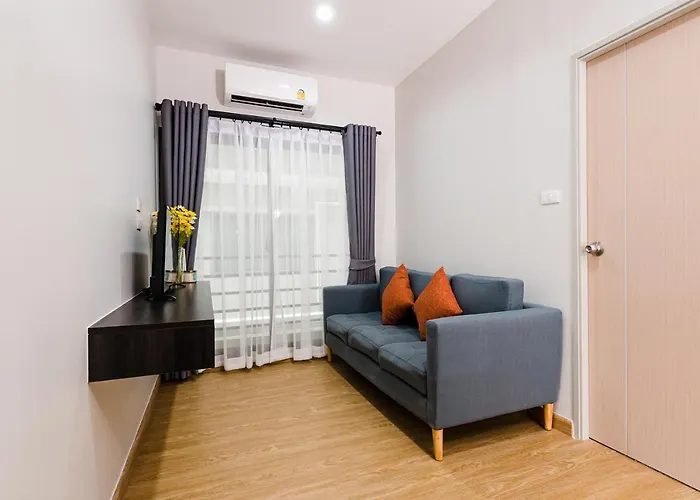 מלון College Haus Rangnam 4*