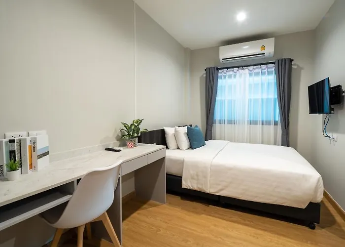 College Haus Rangnam מלון 4*