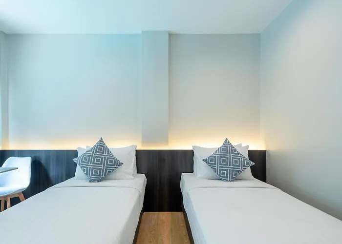 College Haus Rangnam 4* 曼谷