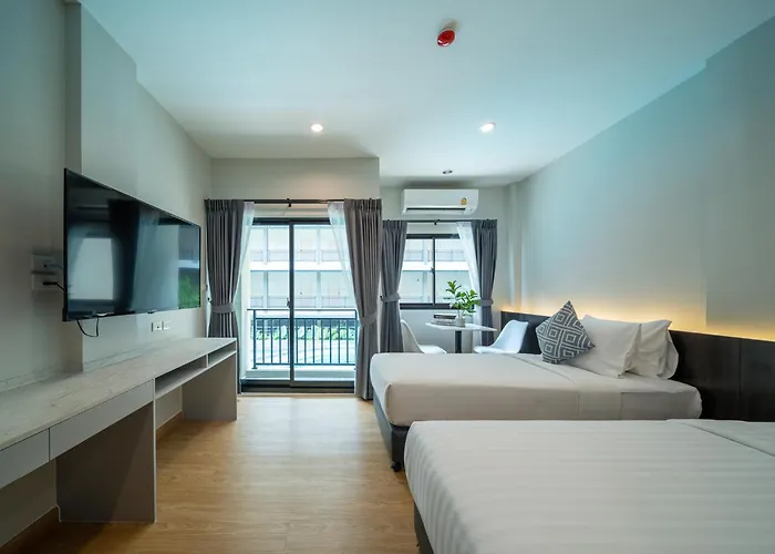 College Haus Rangnam 曼谷