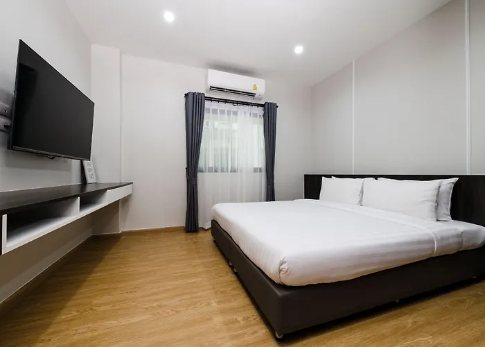 College Haus Rangnam מלון 4*